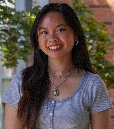 Image of Sara